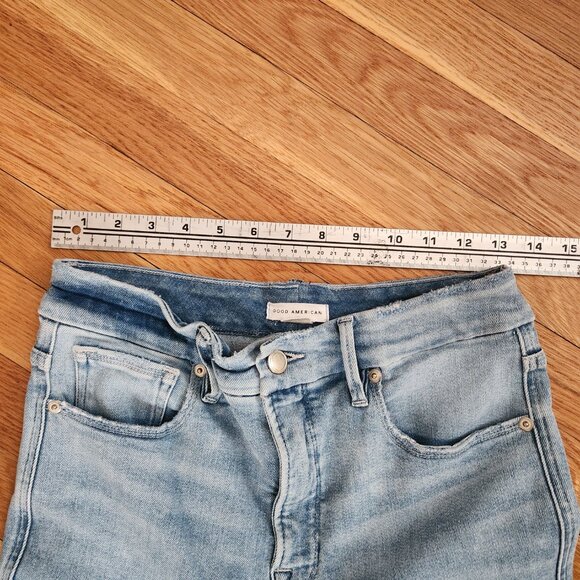 Good American Good Curve Straight Light Compression Jeans, Size 8/29, Light Blue - Picture 7 of 14